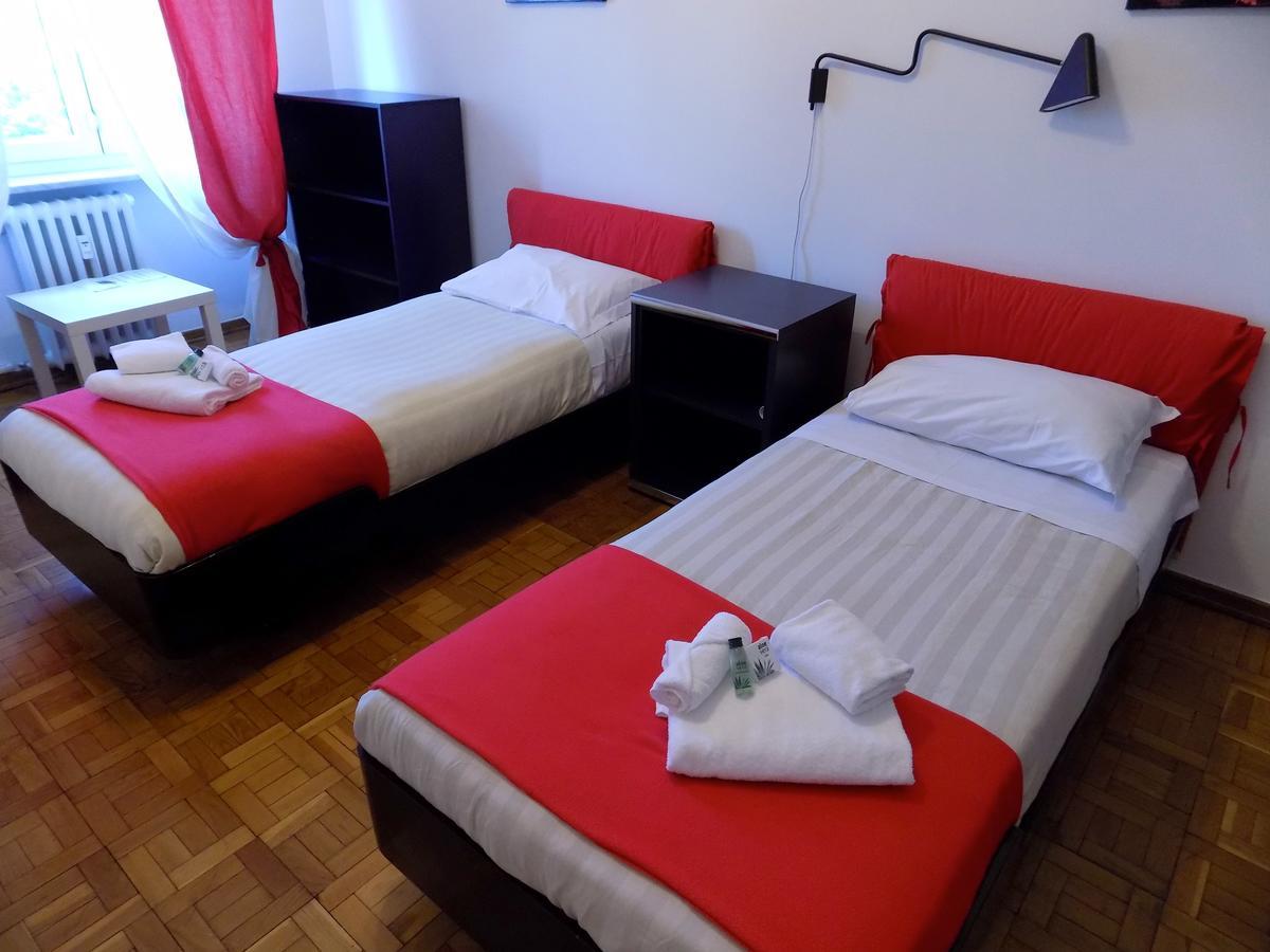 Appartamento Massaua Торино Екстериор снимка